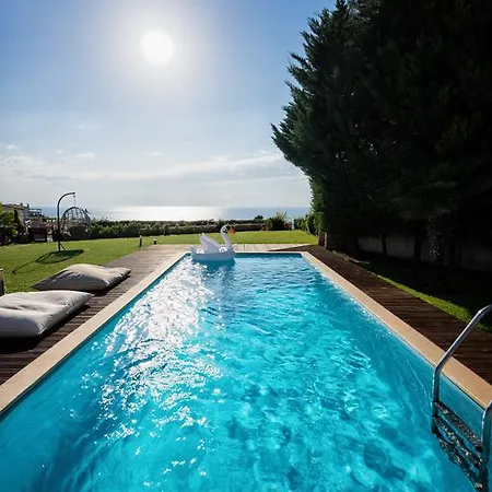 Elani Dieci By Luxlikehome