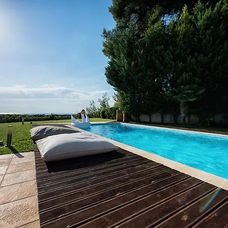Elani Dieci By Luxlikehome *