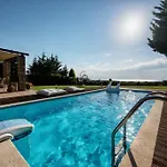 Elani Dieci By Luxlikehome *