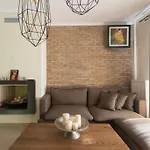 Elani Dieci By Luxlikehome * Σίβηρη