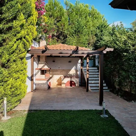 Elani Dieci By Luxlikehome