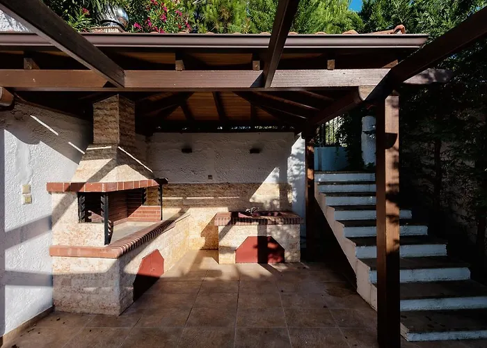 Elani Dieci By Luxlikehome Holiday home