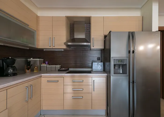 Elani Dieci By Luxlikehome * Siviri