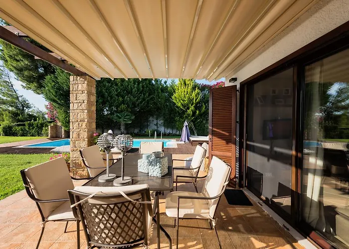 Elani Dieci By Luxlikehome *