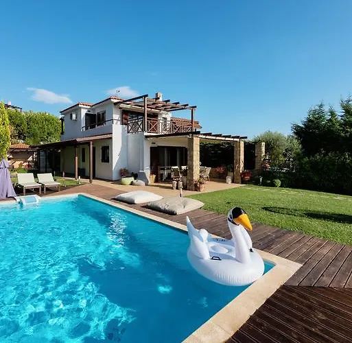 Elani Dieci By Luxlikehome *