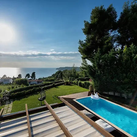 Elani Dieci By Luxlikehome Siviri