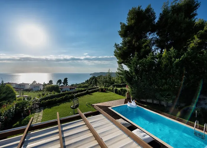 Elani Dieci By Luxlikehome Siviri